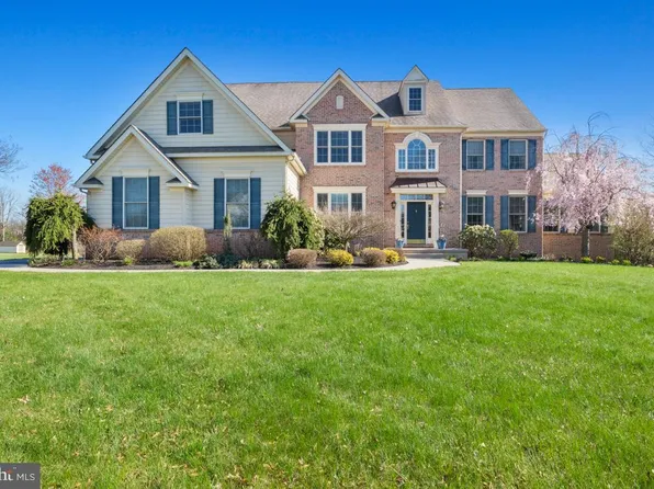 930 Ashbourne Way, Schwenksville, PA 19473