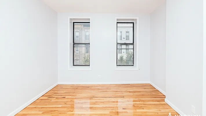 Rented by Nooklyn NYC LLC | media 21