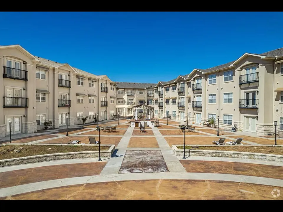 3102 Kings Rd #3201