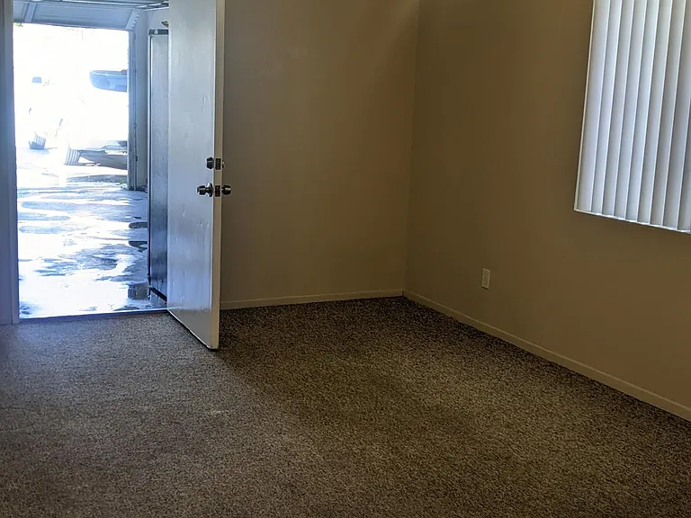 66375 Buena Vista Ave — Photo 52