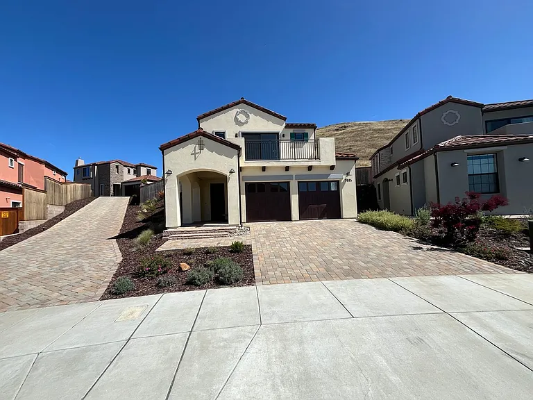 3005 Arezzo Dr — Photo 35
