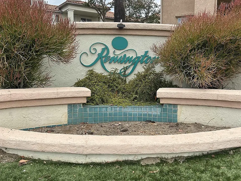 11422 Via Rancho San Diego #86