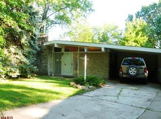 7121 Patty Ct, Hazelwood, MO