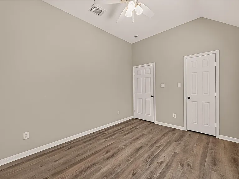 1527 Lake Pauline Ct — Photo 33