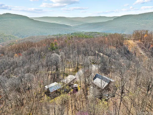 (undisclosed Address), Jasper, AR 72641