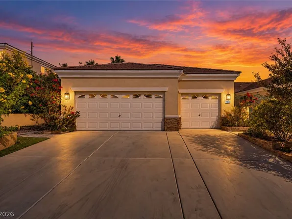 7904 Roxburgh Castle Ave, Las Vegas, NV 89117