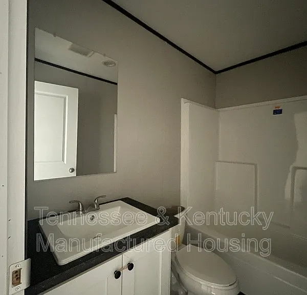 106 Cumberland Ln — Photo 10