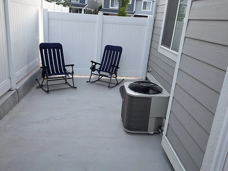 1211 W Divide Dr — Photo 24