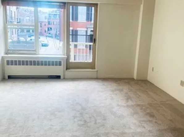 145 Pinckney St APT 219, Boston, MA 02114