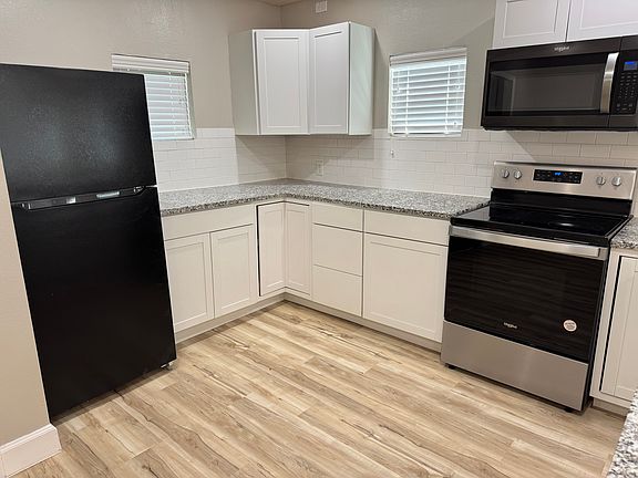 Kitchen has new appliances