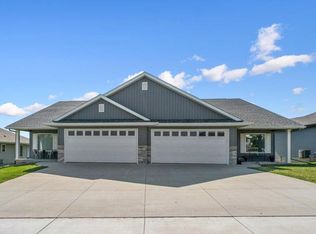 3602 Bluebird Dr SW, Cedar Rapids, IA 52404