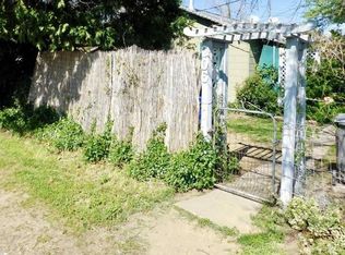 206 So Jackson St, Red Bluff, CA 96080