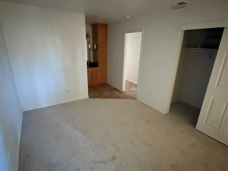 1819 S Cherokee Ln #60 — Photo 13