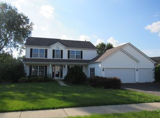 2200 Ridgefield Dr, Belvidere, IL 61008