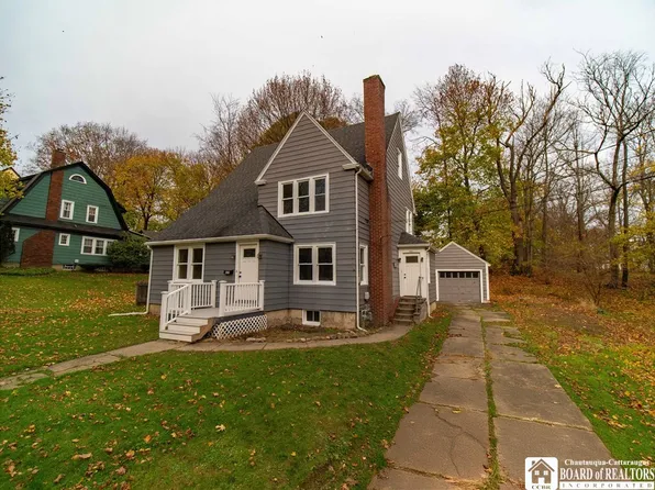 435 Crossman St, Jamestown, NY 14701