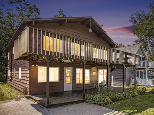 11633 Marsh Rd, Shelbyville, MI 49344