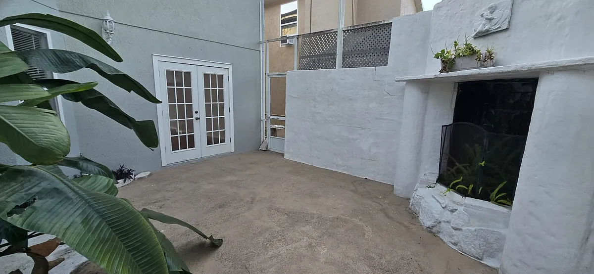 Building Photo - 7915 Chartreux Ln