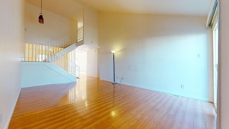 1st image of 3813 Crofton Way