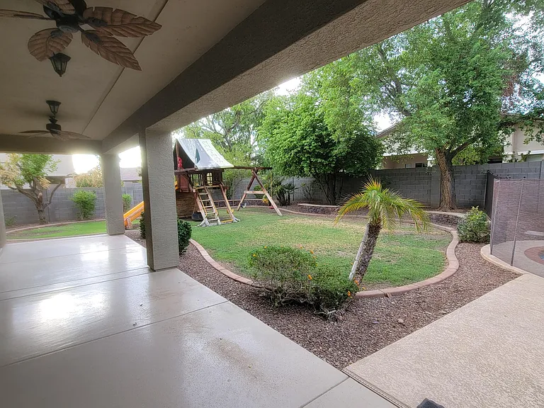 7318 N Kirsten Ave — Photo 39