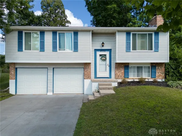 4734 Willow Mist Dr, Dayton, OH 45424