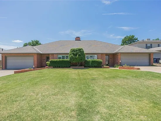 2720 Northwest 62nd Street - 2720 — Photo 1