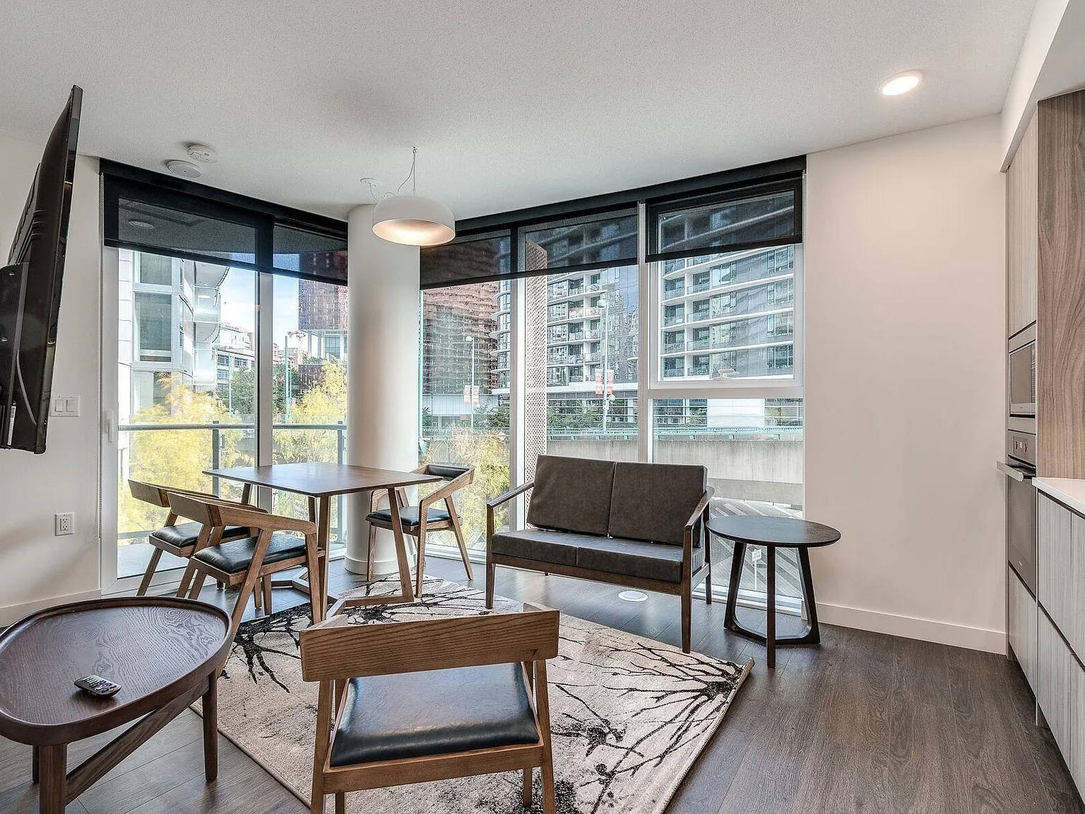 1 bed, 500 sqft, $3,200 — Photo 2