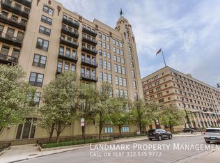 758 N Larrabee St APT 820, Chicago, IL 60654