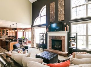 2415 Kenwyn Blvd, Avon, OH 44011
