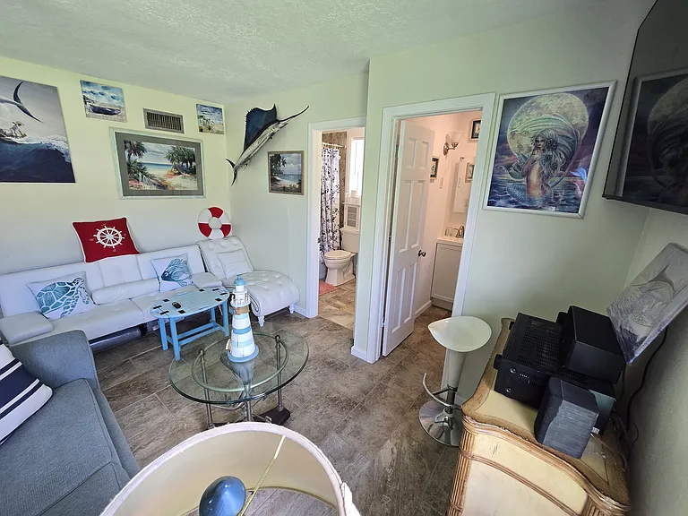 125 Sherwood Ave — Photo 10