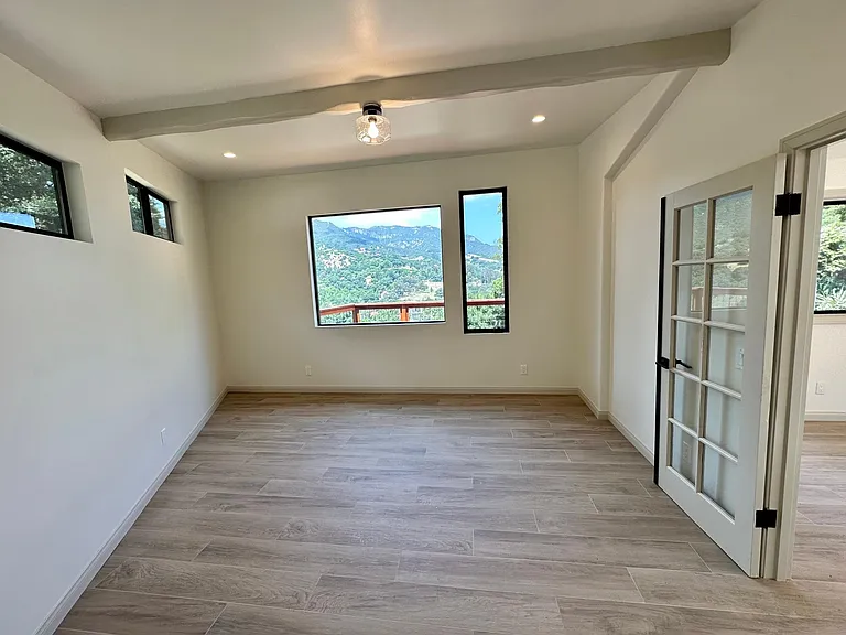 149 1/2 Muerdago Rd #1/2 — Photo 9