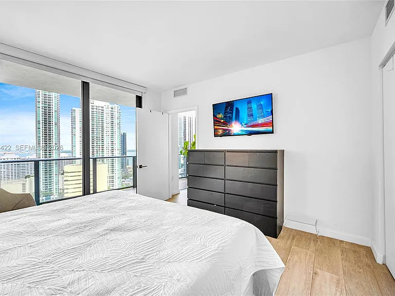 45 SW 9th St #2103 — Photo 18