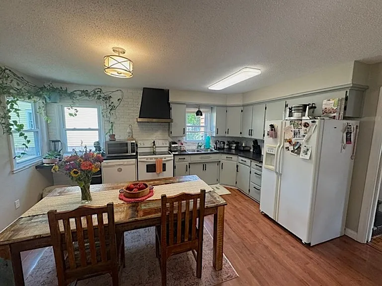 205 Hamel Rd — Photo 6