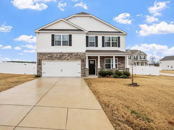 68 Black Creek Dr, Lillington, NC