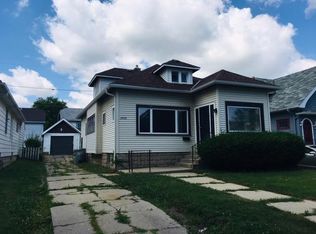 2909 N 59th St, Milwaukee, WI 53210