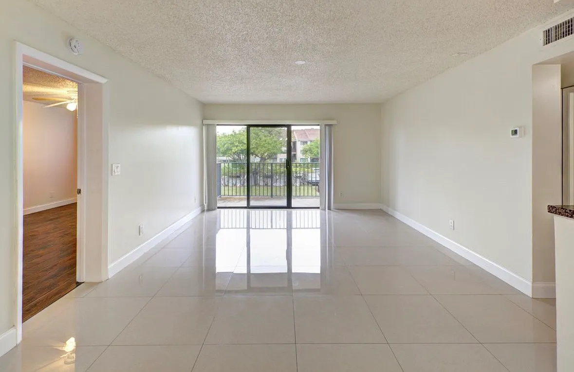 9244 W Atlantic Blvd — Photo 4