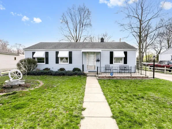 2410 Hollywood Pl, South Bend, IN 46616