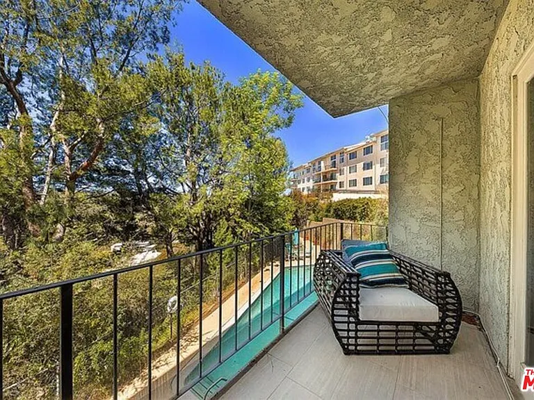 2345 Roscomare Rd #201 — Photo 14
