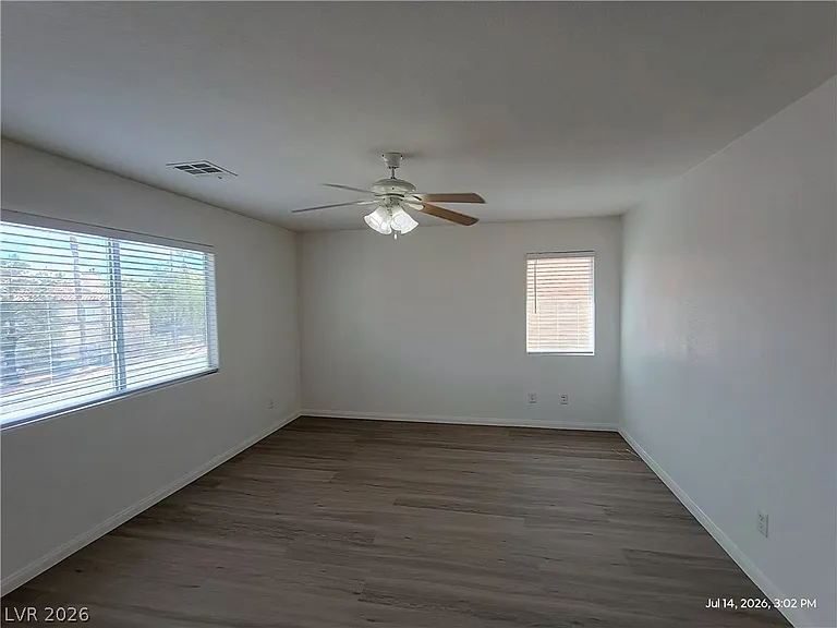 8525 Titania Ct — Photo 16