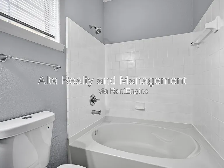 8290 Gate Pkwy #601 — Photo 44