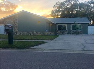 12320 129th St, Largo, FL 33774