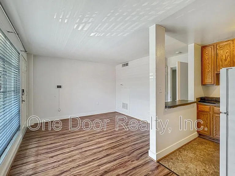 732 Scotland St #24 — Photo 5