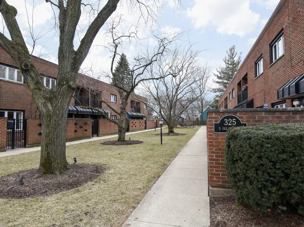 325 N Oak Park Ave APT F, Oak Park, IL 60302