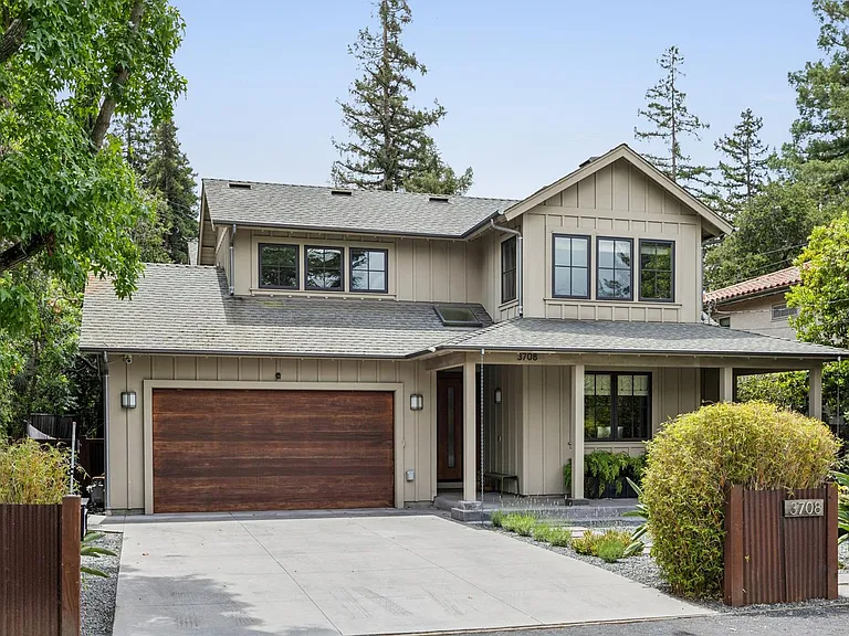3708 Laguna Ave — Photo 1
