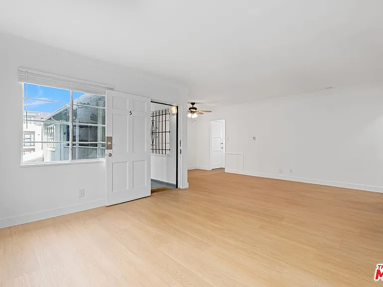 1754 Malcolm Ave #5 — Photo 3