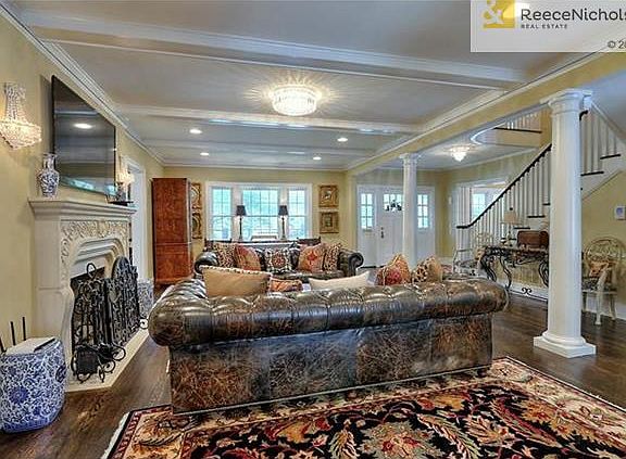 Open Entertaining Living Room