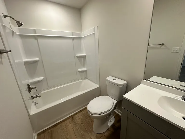 125 Windsor Pines Way #B — Photo 16