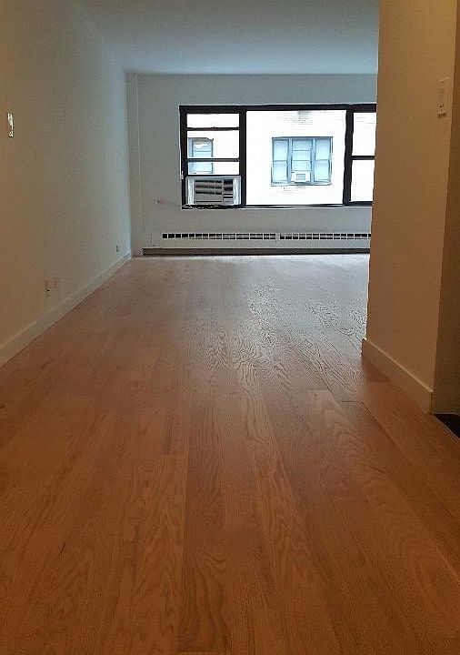 1st image of 310 E 55th St APT 7G