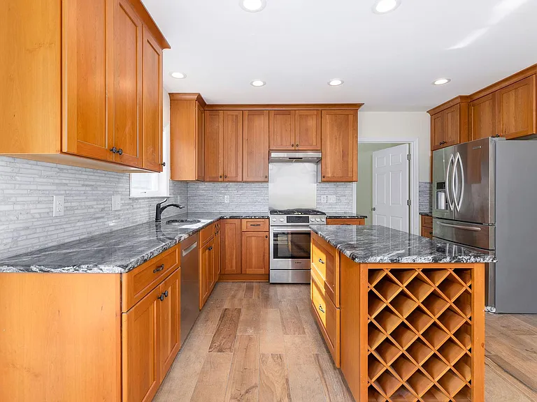 45455 Fellows St — Photo 14