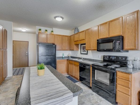 305 5th Ave S #301-3