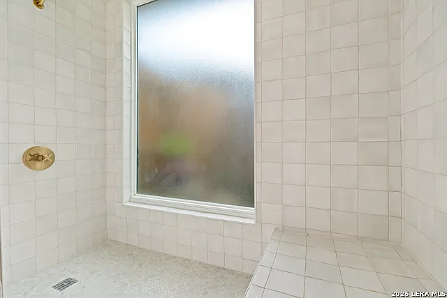 11643 Persuasion Dr — Photo 19